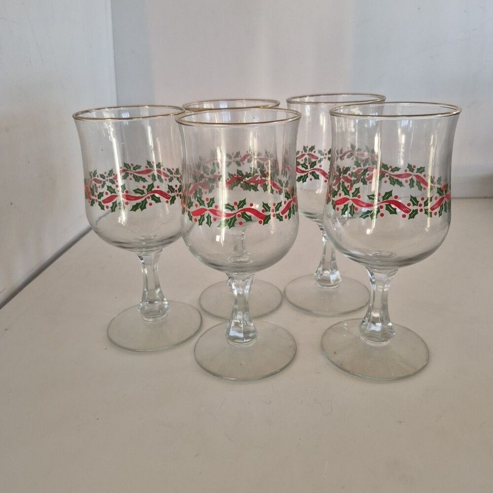Set Of 5 Libbey Arby’s Holly Berry Christmas Wine Water Glass Goblets 12 Oz